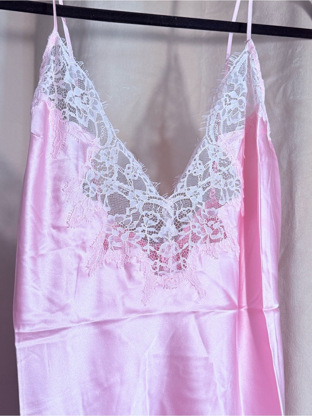 SKIMS Silk Lace-Trim Mini Slip Dress, Sz S, color Peony Tonal - Picture 3 of 10